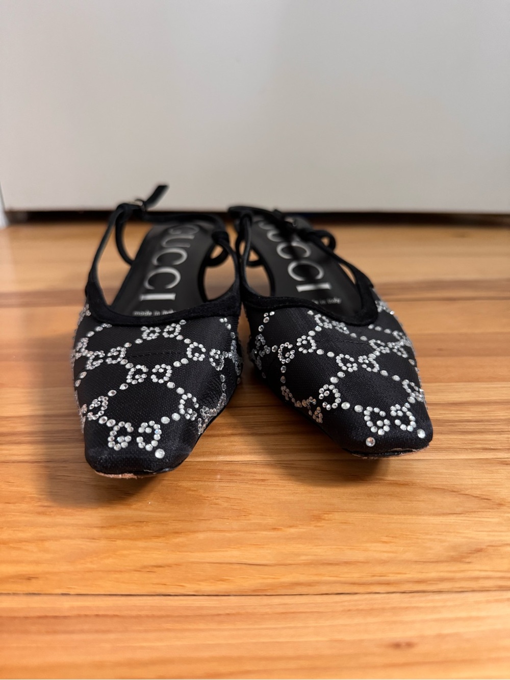 Gucci black crystal kitten heel slingback shoes size 38 authentic